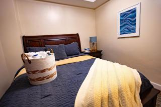 3 Bdr Apartment close to Port of Spain - 4