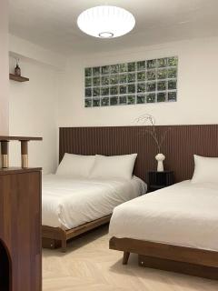 3 minutes on foot from Ttukseom Station, Hongdae within 20 minutes - Yeonmujang-gil - 4B8P - 9