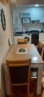 Depto con diseño, confort y excelente ubicación - 9