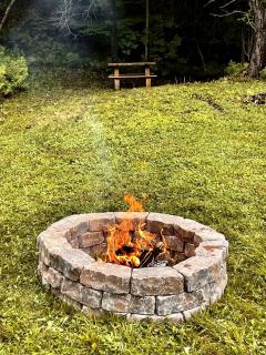 Romantic Nature Escape: Beautiful Log Cabin with Amazing Views and Hiking Trails Nearby in the White Mountains, New Hampshire - 3