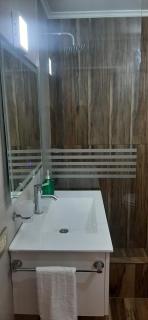 Depto con diseño, confort y excelente ubicación - 1