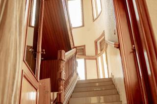 Elegant Villa Apart - 1