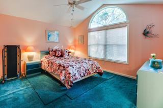 2 Mi to Bethany Beach! Family Getaway with Deck - 1