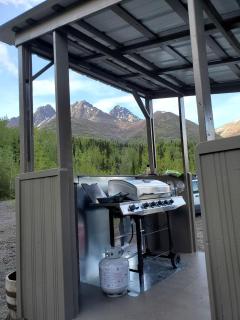 Amazing Glamping Tents Perfect for Outdoor and Nature Lovers in Chugiak, Alaska - Butte Municipal Airport - 1