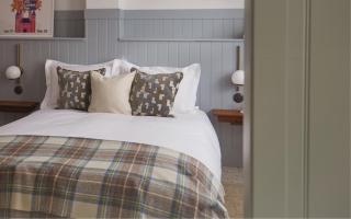 No48 - Luxe Edwardian Shop Conversion in Pewsey - 2