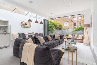 Beautiful Five-Bedroom House near Hammersmith - Londra - 0
