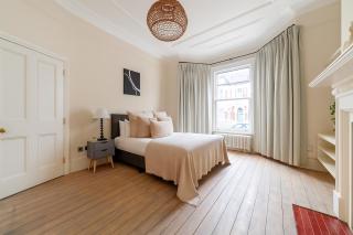 Beautiful Five-Bedroom House near Hammersmith - Londra - 9