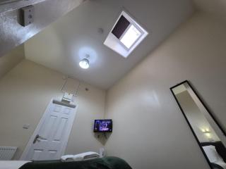 Victorin House - All rooms are EN-SUITE - 7