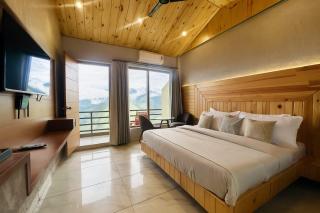 Flex On Edge - A Mountain View Luxury Property in Mussoorie - 9