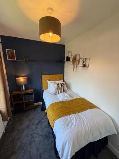 4 bed Scunthorpe Contractor Base - 6