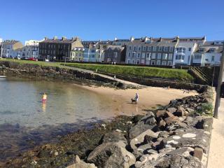 Westbay apartments, sea views - 8