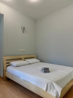 1 room right near the Kreschatyk - 6