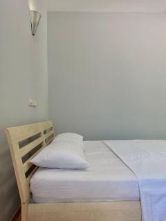 1 room right near the Kreschatyk - 1