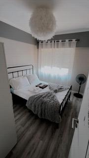 Completely renovated, 2 meters from public transport - 4