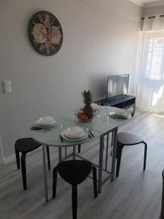 Completely renovated, 2 meters from public transport - 1