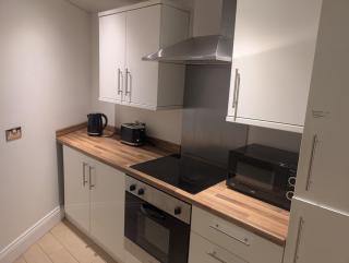 City Escape - 1 Bedroom Flat in Swansea Centre - 8