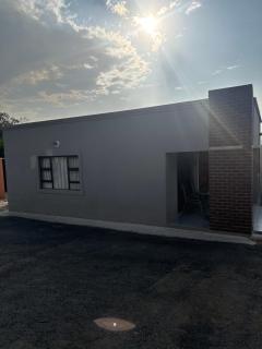 Cottage on Lorraine - 9