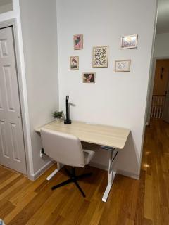 Private Room at a Shared Apartment by Times Square Manhattan - 5