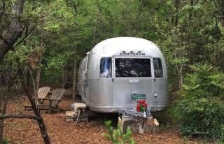 Fully Furnished Airstream for a Vacation in the Woods near Fort Worth, Texas - 0