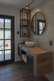 Industrial House in Mendoza with Jacuzzi - 5