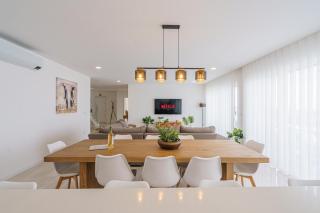 Axess Villa with panoramic ocean view - 8