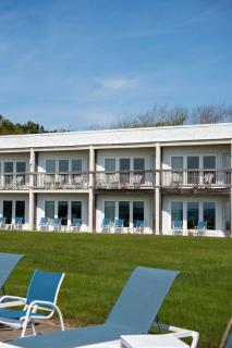 Surf & Sand Beach Motel - 2