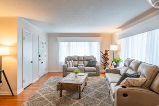 The Corner House - 4