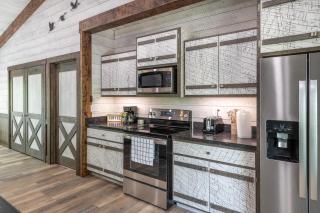 Oasis at Barkley + Hot tub! - 7