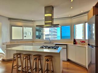 CURTA!|211| Elegante 4 Suítes | Quadra & Vista Mar - 6