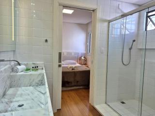 CURTA!|211| Elegante 4 Suítes | Quadra & Vista Mar - 3