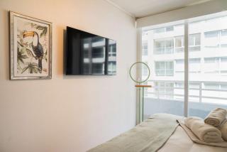 Chic Downtown Retreat Cozy 1BR Apartment for 3 - Santiago - 6