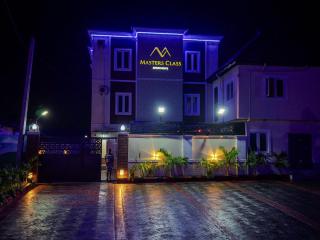 Masters Class Apartments - 4