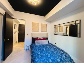 Stylish New Build Flat Just 300m from Tube Station - 3