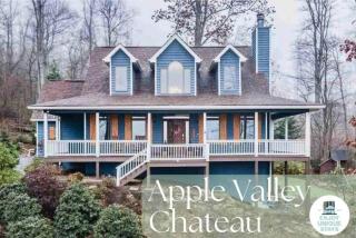 Apple Valley Chateau Mountain Getaway - 0