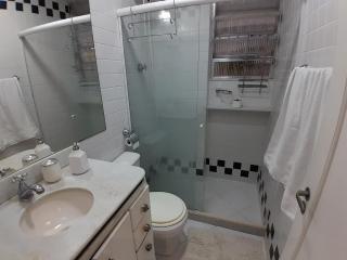 Apartamento moderno e aconchegante ao lado da UFF Medicina, Centro de Niterói - 9