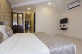 Strand Resort - Lonavala - 6