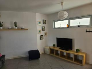 Los Martinez nice 2 bedroom penthouse - 9