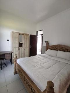 Pondok Asri Guest House by Sidhi Hospitality Experiences - 9