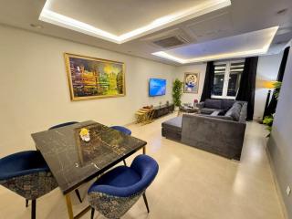Gold Crest Premium Apartments - 2