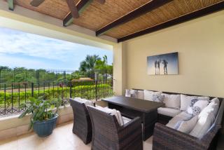 Stunning Remodeled Beachfront Condo! - 5