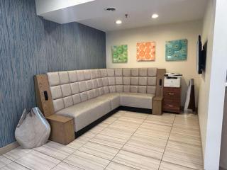 Best Western Erie Inn & Suites - 7