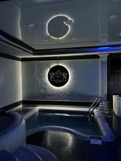 Hotel Roma & Tours - 2