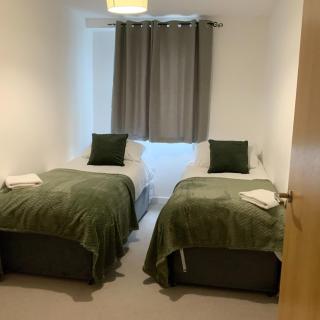 Modern Liverpool City Centre Apt - 3