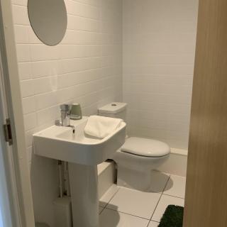 Modern Liverpool City Centre Apt - 8