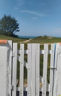 Casa Pé na Areia com duas suítes - 1