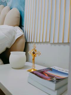 MOA Staycation Haven Cozy 1BR Retreat with Balcony at Shore 3 - 5