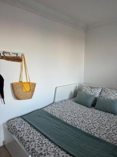 L Appart Bandolais T2 vue Mer, garage privé, accès village, clim - 2