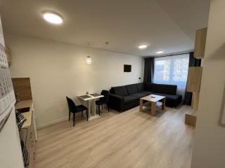 Stylish apartment in the heart of the city near Aupark and the Main Station - 2