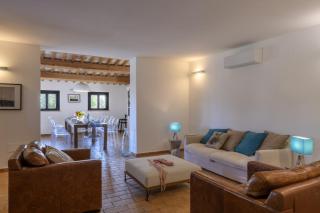 Villa Elettra 12&2 by Marche Holiday Villas - 7