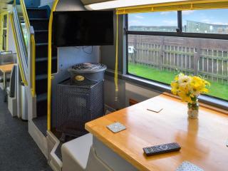 Daisy Decker - Uk48371 - 7